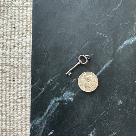 TIFFANY & CO KEY 🔑 - Picture 5 of 5